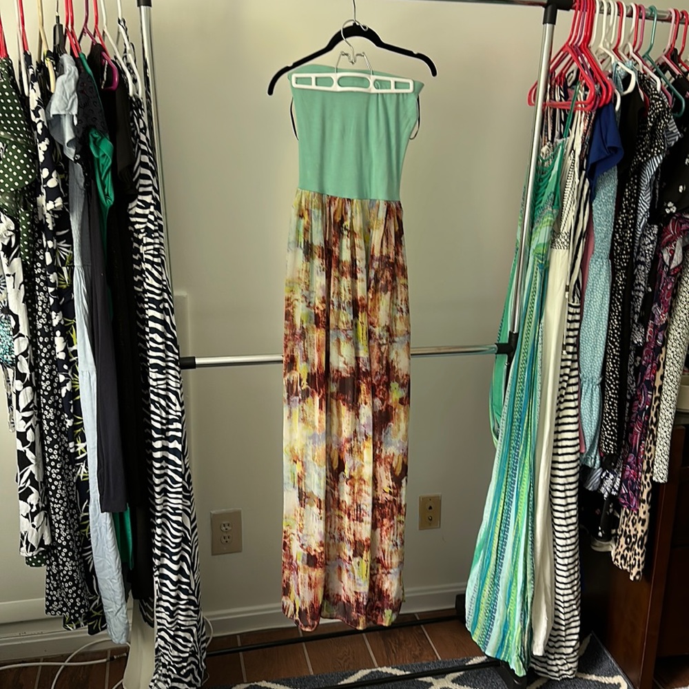 Women’s maxi dress